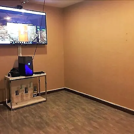 Foxwood Inn & Suites Drayton Valley-2